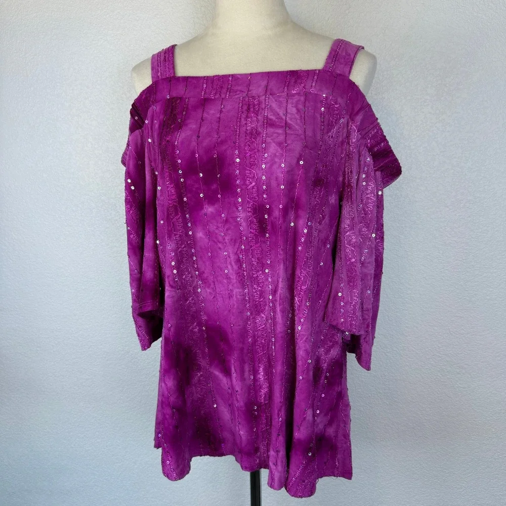 Avenue Purple/Pink Tie Dye Sequin Cold Shoulder Embellished Top Women Sz 14/16 - Picture 2 of 10